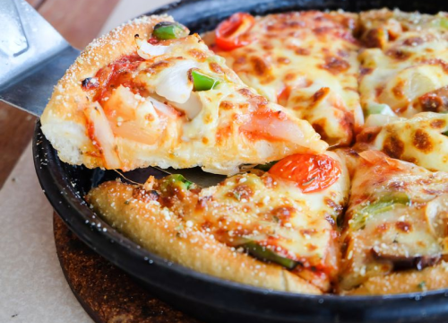 Iznenađenje! Napravite finu pizzu iz tave za samo 15 minuta