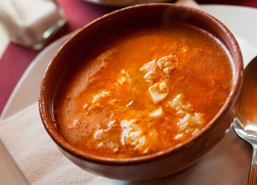 Juha od češnjaka: Brzi recept za prefinu španjolsku juhu koja se radi 'ni od čega'