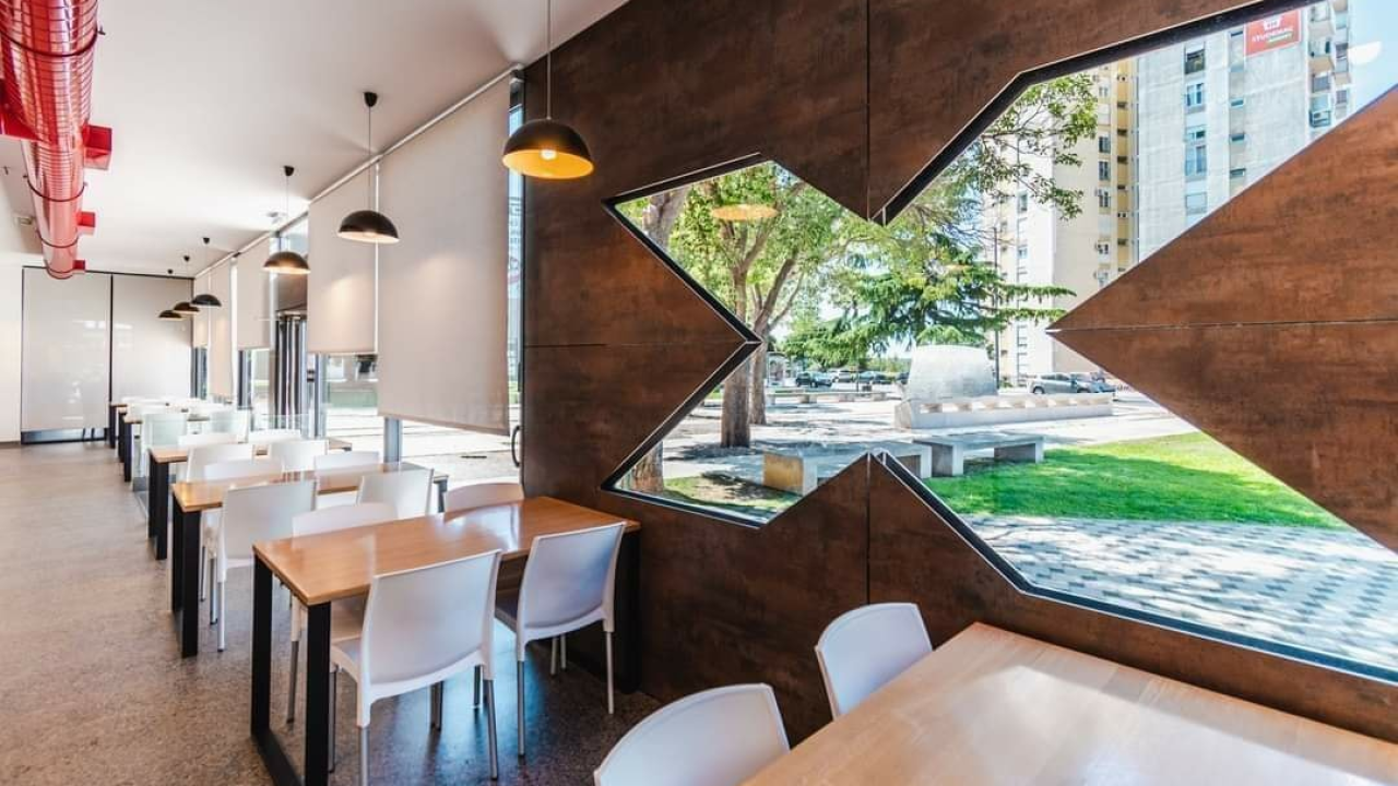 Korona u šibenskoj menzi: SKVUŠ će neko vrijeme raditi samo do 16 sati, ali studenti ipak mogu do večere