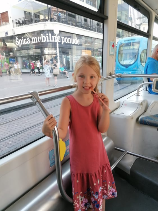 Kiarini roditelji: 'Nismo dobili čudesno izlječenje, ali smo dobili priliku, a onima koji su nam pomogli nikada nećemo moći dovoljno zahvaliti'