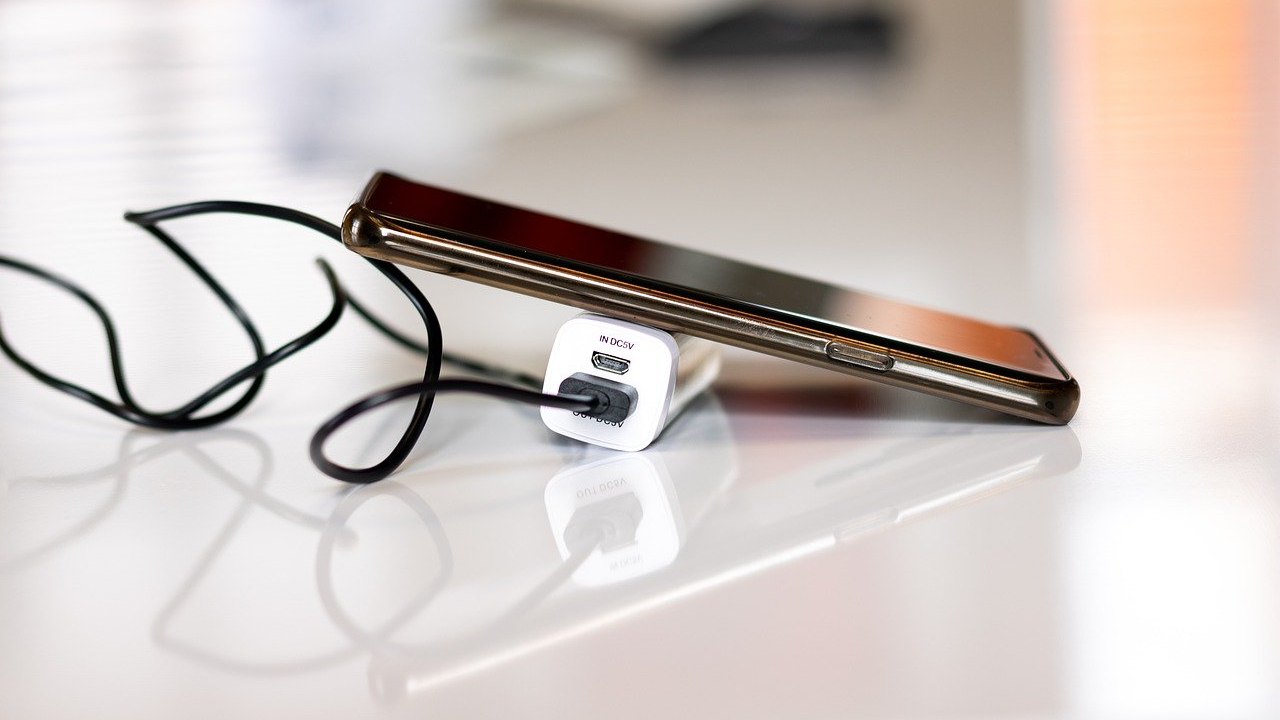 Baterija na telefonu brzo vam se prazni? Evo kako produžiti vijek trajanja