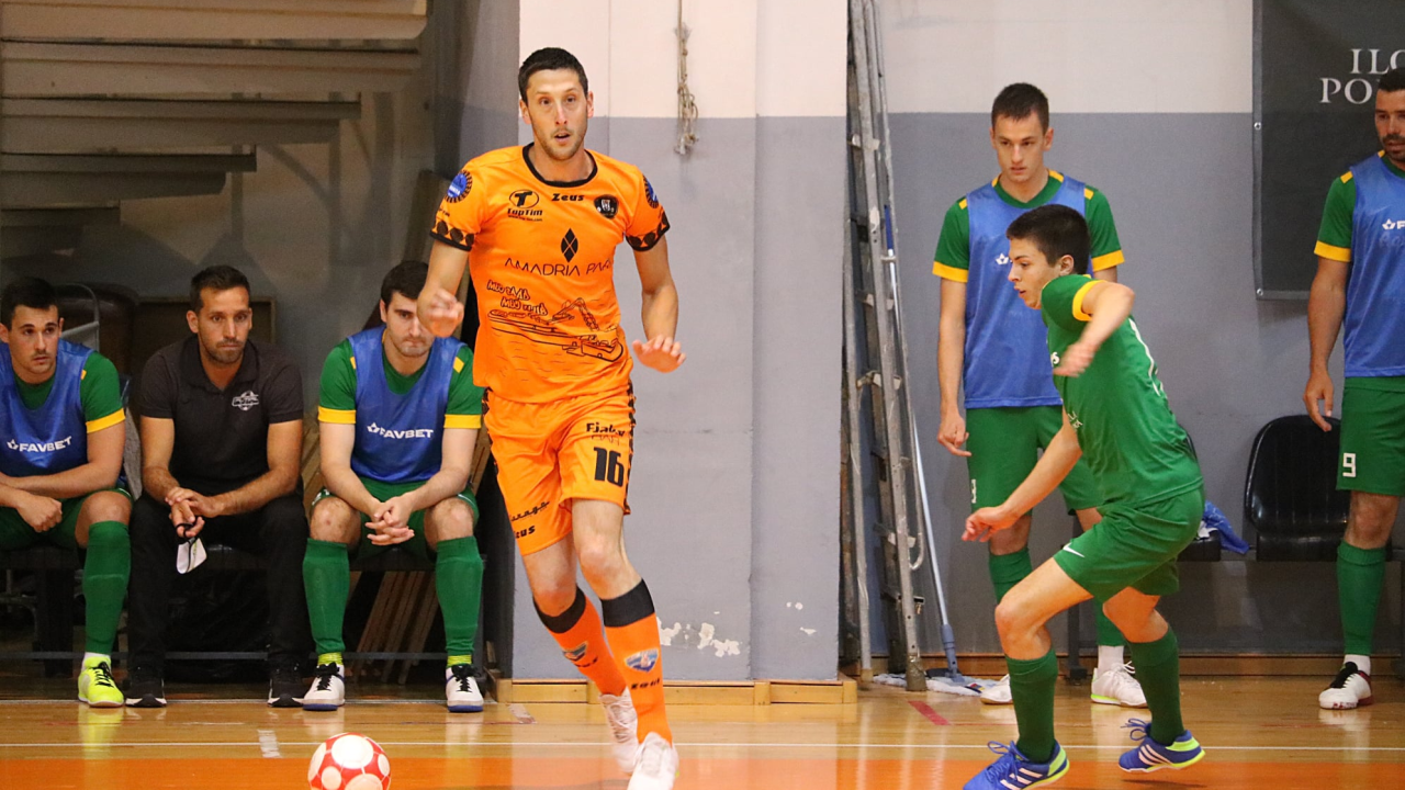 Malonogometaši Šibenika 1983 u završnici utakmice ostali bez pobjede protiv Universitasa