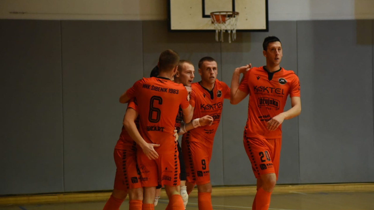 Prva pobjeda Šibenika 1983 u nastavku sezone: Na Baldekinu deklasirali Alumnus Sesvete