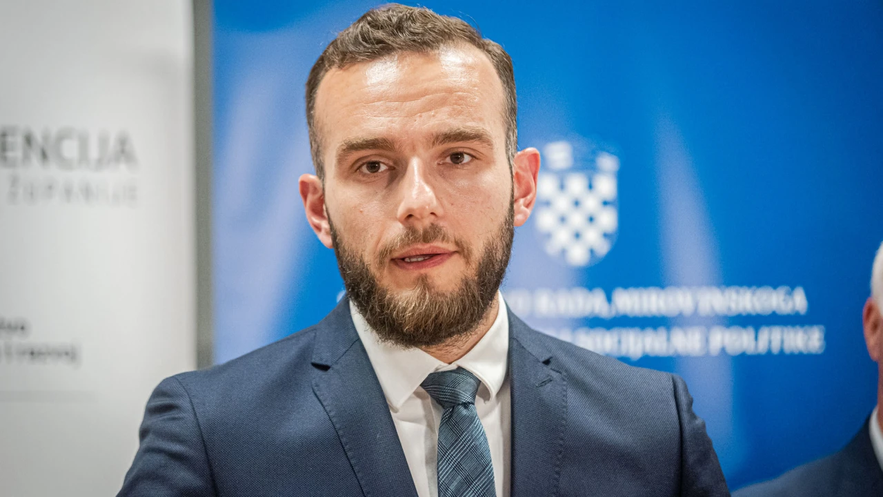 Vlada skida imunitet ministru Aladroviću