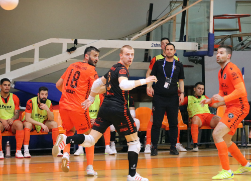 Šibenik 1983 iz Makarske se vraća s punim plijenom