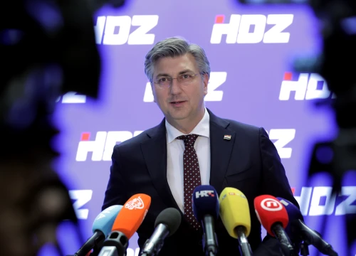 Premijer Plenković čestitao Orbanu i Vučiću na pobjedama