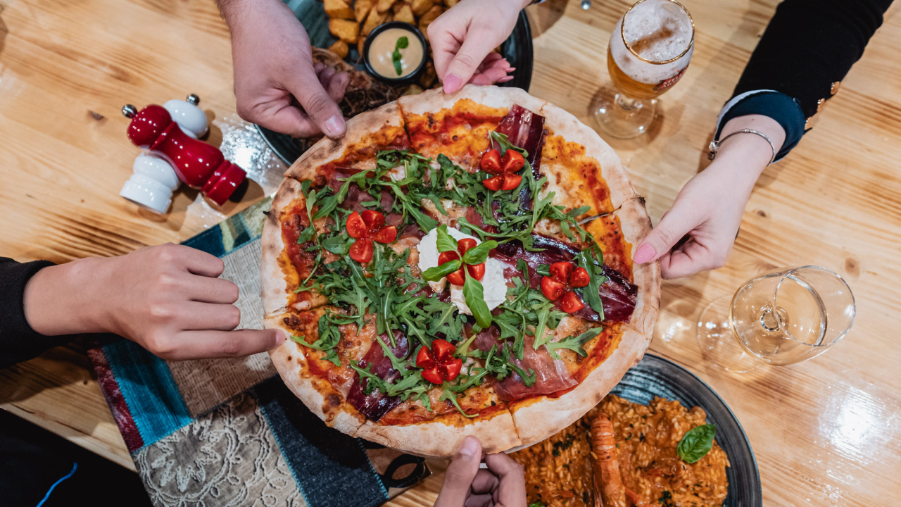 Probajte neke od ukusnih delicija u Maestro Food&Baru!