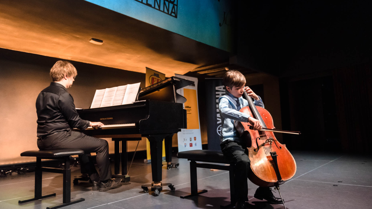 Počelo natjecanje mladih violončelista: U Šibenik stigli talenti od Amerike do Južne Koreje