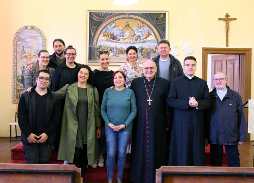 Biskup Rogić predvodio misu u šibenskom zatvoru