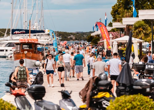 Turizam se vraća na velika vrata: Čak 65 posto Francuza planira putovati ove godine
