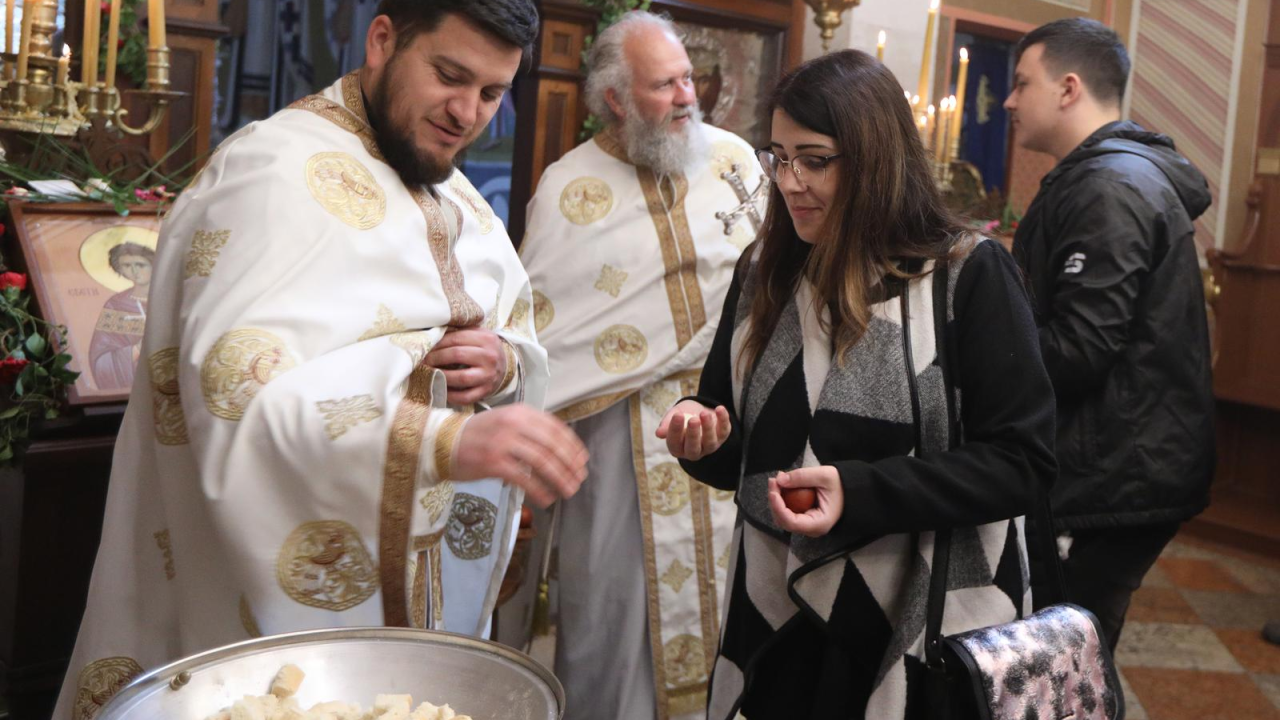 Saborni hram i Hram sv. Georgija: Pravoslavni vjernici u Šibeniku i Kninu proslavili Uskrs