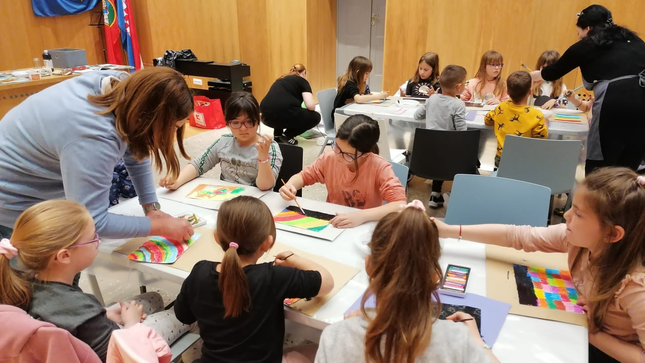 Provjerite raspored Društvenog centra Grada Skradina za svibanj!