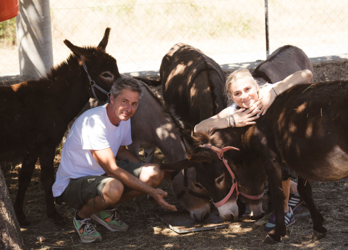 Brankica i suprug Paolo iz Rima preselili u Radučić: 'Odijelo smo zamijenili gumenim čizmama, a uredske poslove motikom'