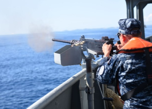 Pucnjava na vojnoj vježbi zabrinula sinoć dio Primoštenaca: Nisu svi znali što se događa