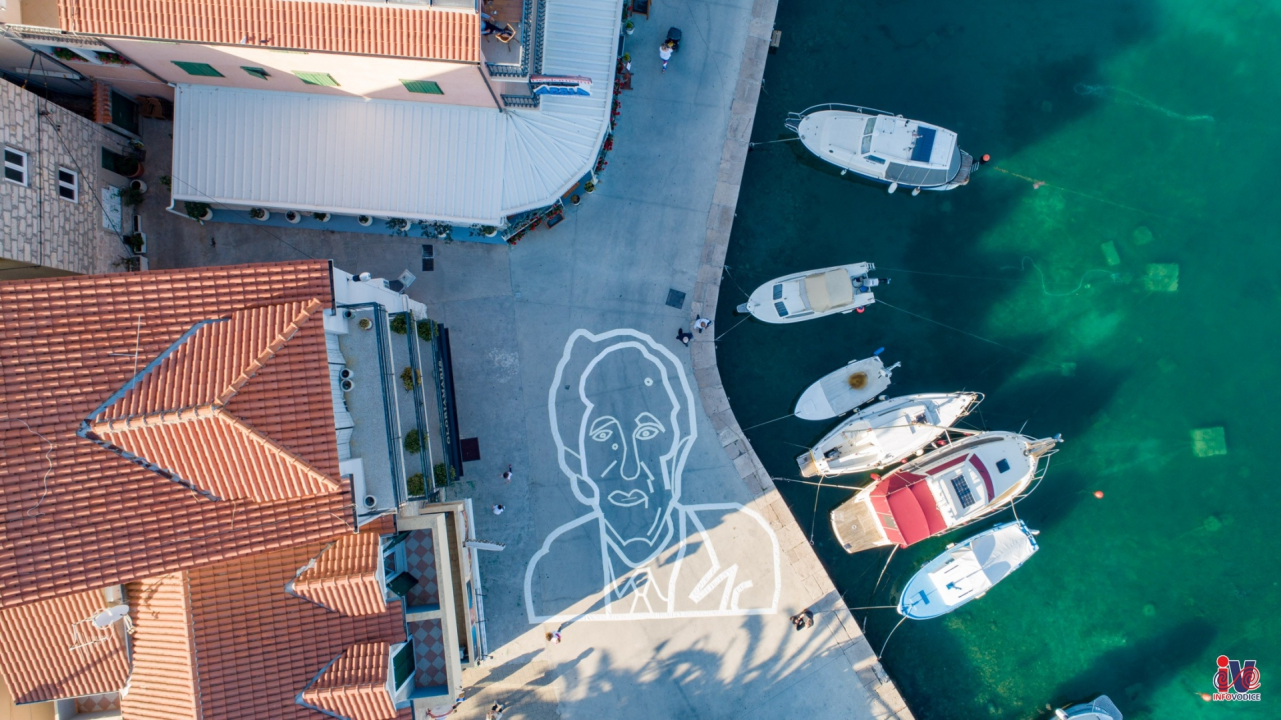 Posveta velikanu: Strikoman snimio Milenijsku fotografiju Ive Brešana