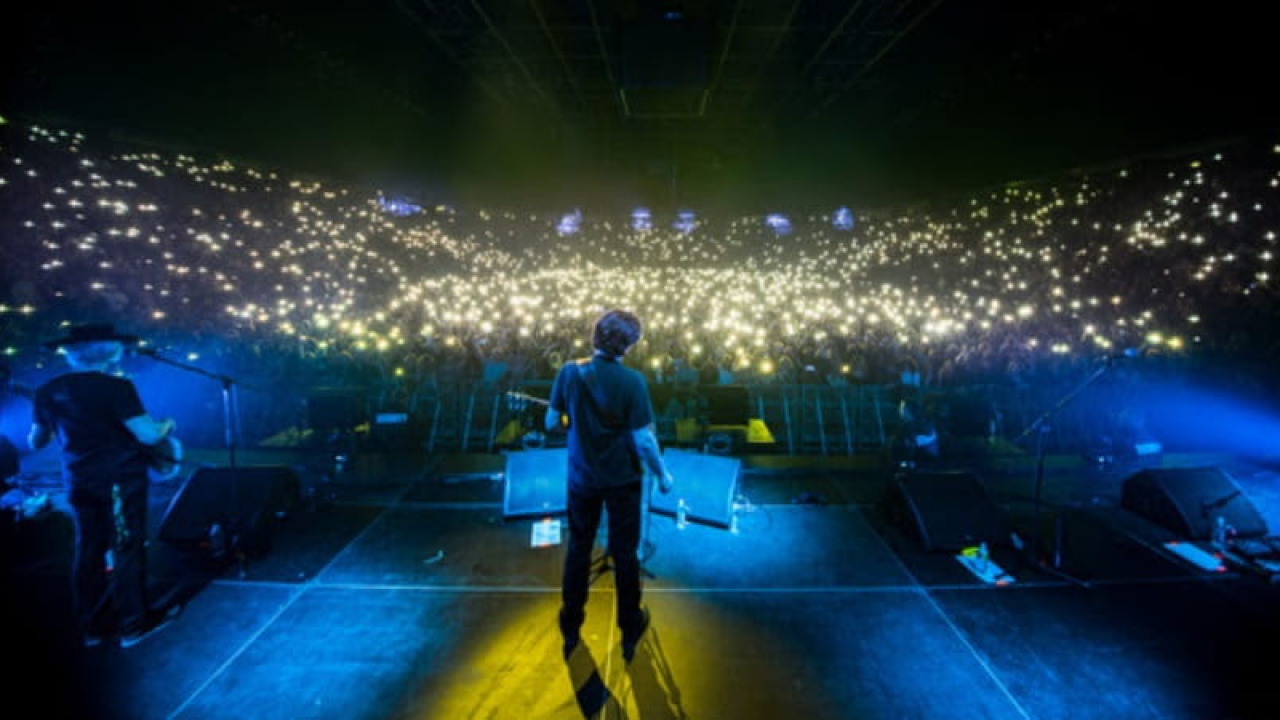 Bajaga se javio iz Beograda i najavio koncert na Mihovilu: Dvije trećine kapaciteta već prodano