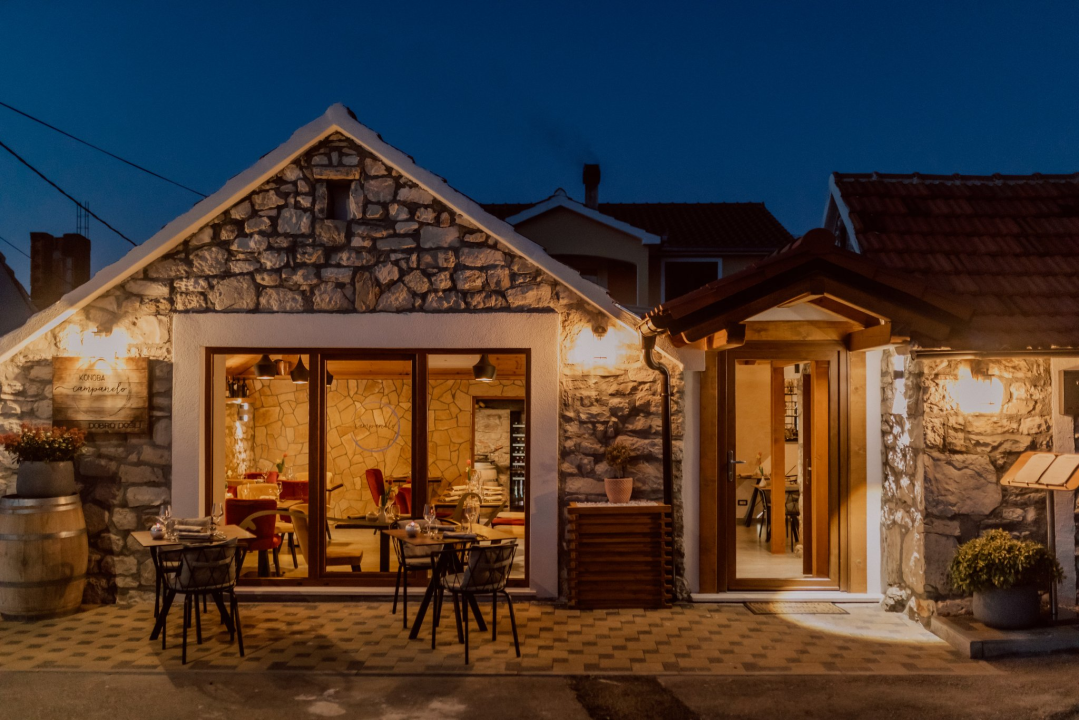 Konoba Campanelo otvorila je terasu s najljepšim pogledom uz gostovanje Melkiora Bašića!