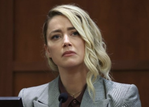 Johnny Depp dobio tužbu za klevetu protiv Amber Heard, mora mu platiti 15 milijuna dolara