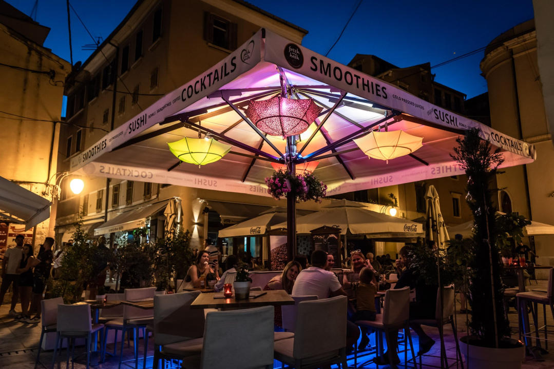 Provedite ljetne večeri u Fresh&Hashu uz vrhunske koktele i poseban sushi!