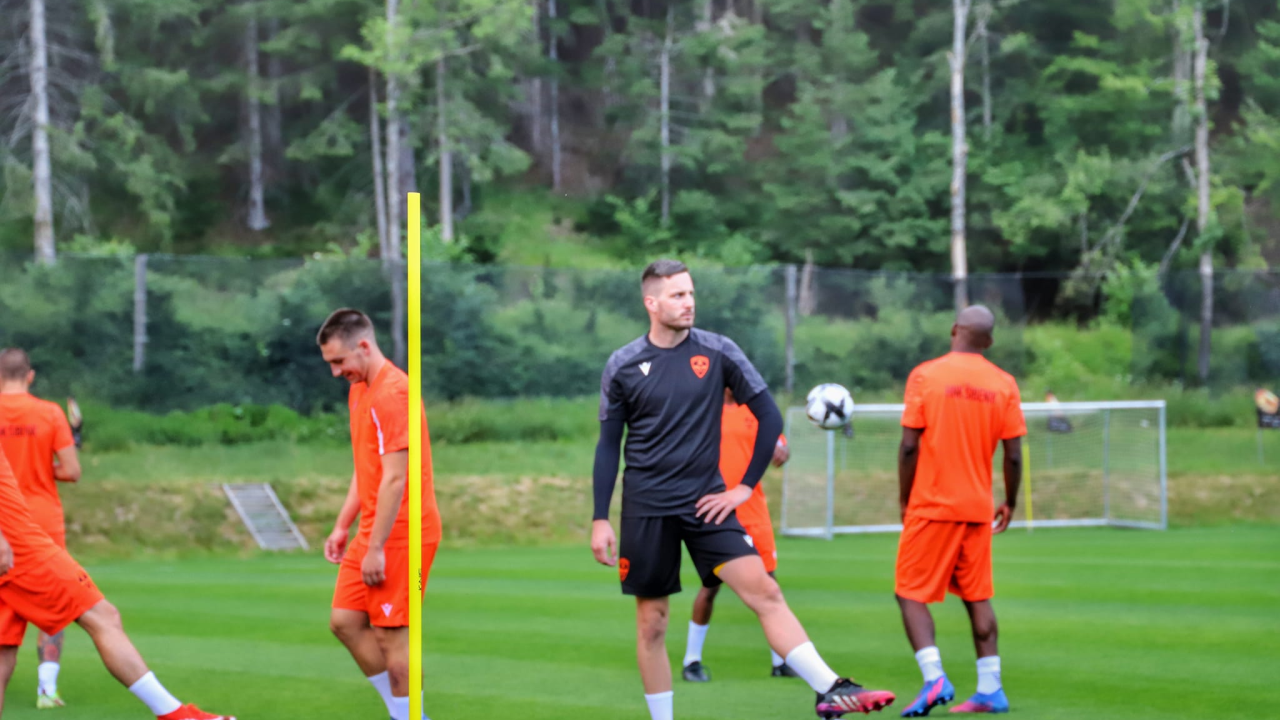 Nogometaši Šibenika odrađuju prve treninge u Sloveniji, potpisan novi sponzorski ugovor