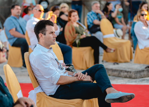 Hakeri se okomili na hrvatske celebrityje, među njima Ante Vrban i Antonija Mišura Sandrić