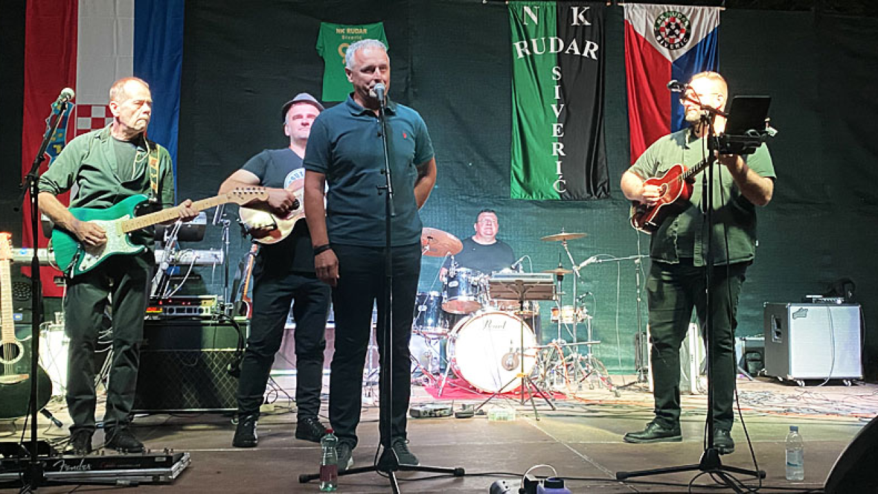 Thompson potvrdio da će pjevati na dočeku rukometaša u Zagrebu