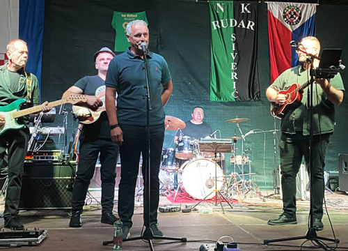 Thompson potvrdio da će pjevati na dočeku rukometaša u Zagrebu