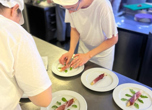 Fotografija 9 - Polaznici POU Šibenik uspješno završili program prekvalifikacije za kuhare, konobare, pekare i slastičare!