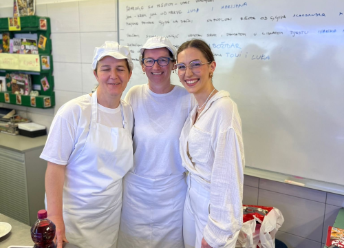 Fotografija 16 - Polaznici POU Šibenik uspješno završili program prekvalifikacije za kuhare, konobare, pekare i slastičare!