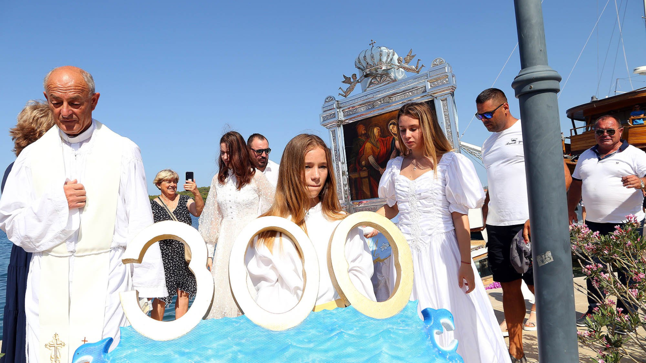 Rogoznica proslavila 300 godina štovanja Gospe od Kapelice