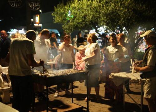 Fotografija 2 - Na ribarskoj fešti uz Tedija Spalata 'planulo' 165 kg srdela
