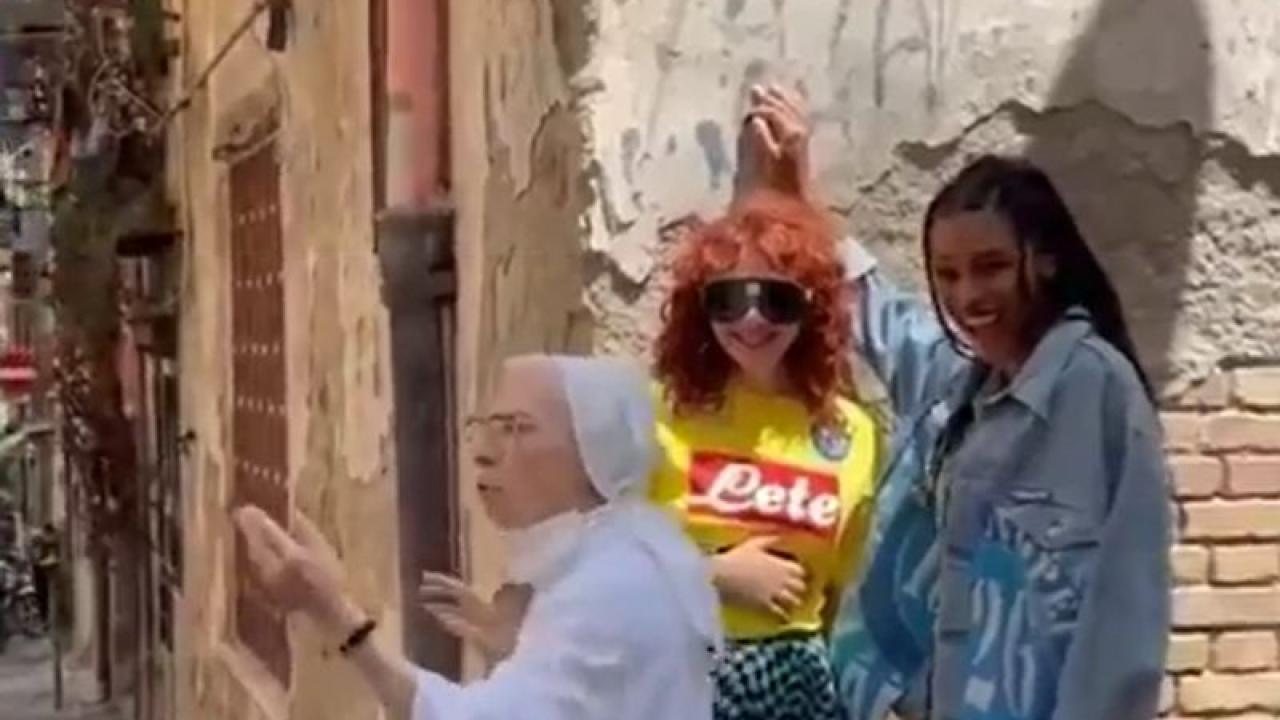 Časna u Napulju razdvojila cure koje su se ljubile: ‘Ovo je vražje djelo!’