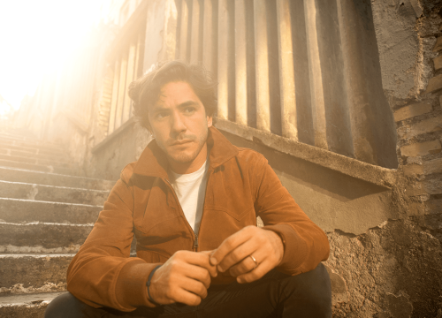 Britanski glazbenik Jack Savoretti u subotu na pozornici šibenske Tvrđave sv. Mihovila