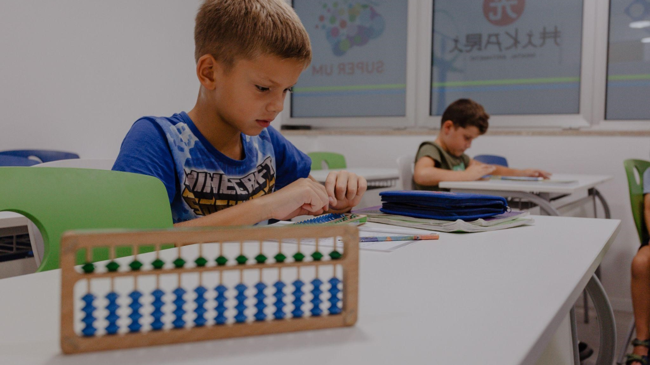 Smatrate da je znanje ulog za uspješnu budućnost? Upišite dijete u školu Malac Genijalac!