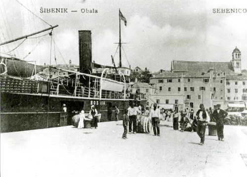 Šibenski leksikon: Napirlitati se da se čuje na tri metra, pa prefin od sebe napraviti dežgraciju