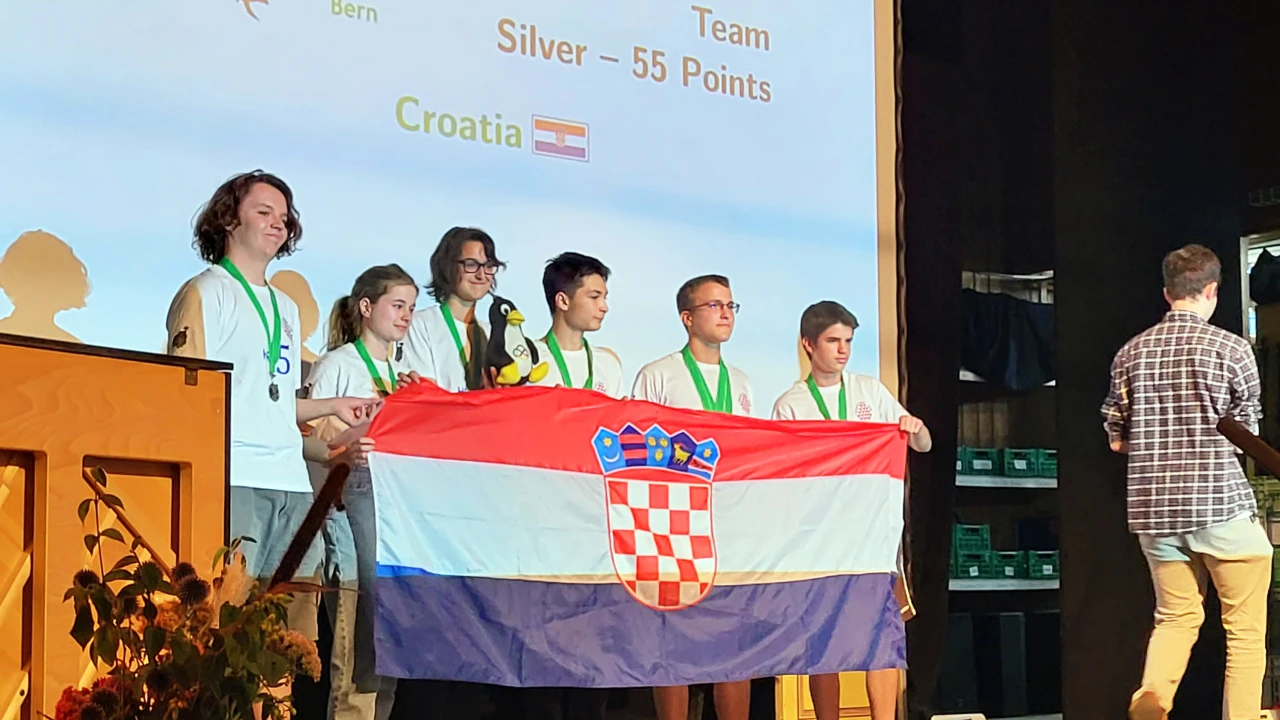 Hrvatski srednjoškolaci na Srednjoeuropskoj matematičkoj olimpijadi osvojili pet medalja