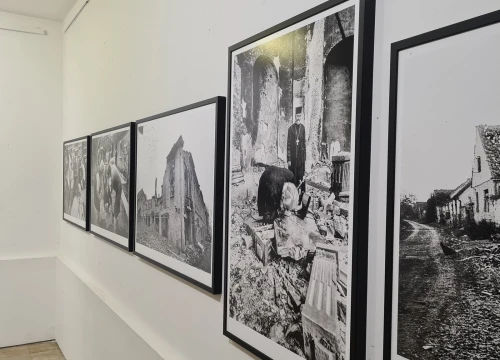 Fotografija 3 - 'Samo su mrtvi vidjeli kraj rata': FALIŠ otvoren izložbom srpskog fotografa o razaranju Vukovara