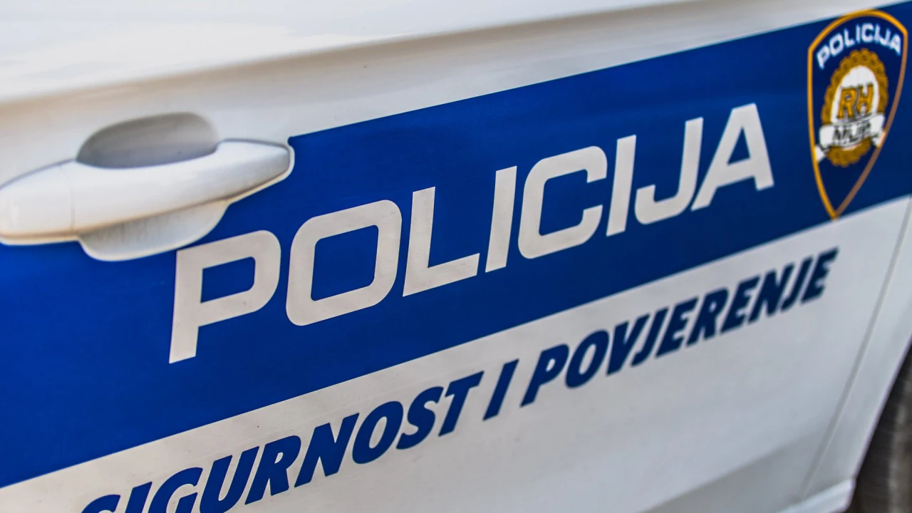 Krivo skrenula pa udarila u auto alkoholizirane majke s troje djece