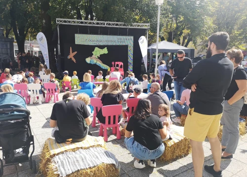 Fotografija 11 - Održano jesensko izdanje Ogulinskog festivala bajke: Sudjelovali izvođači i iz naše županije