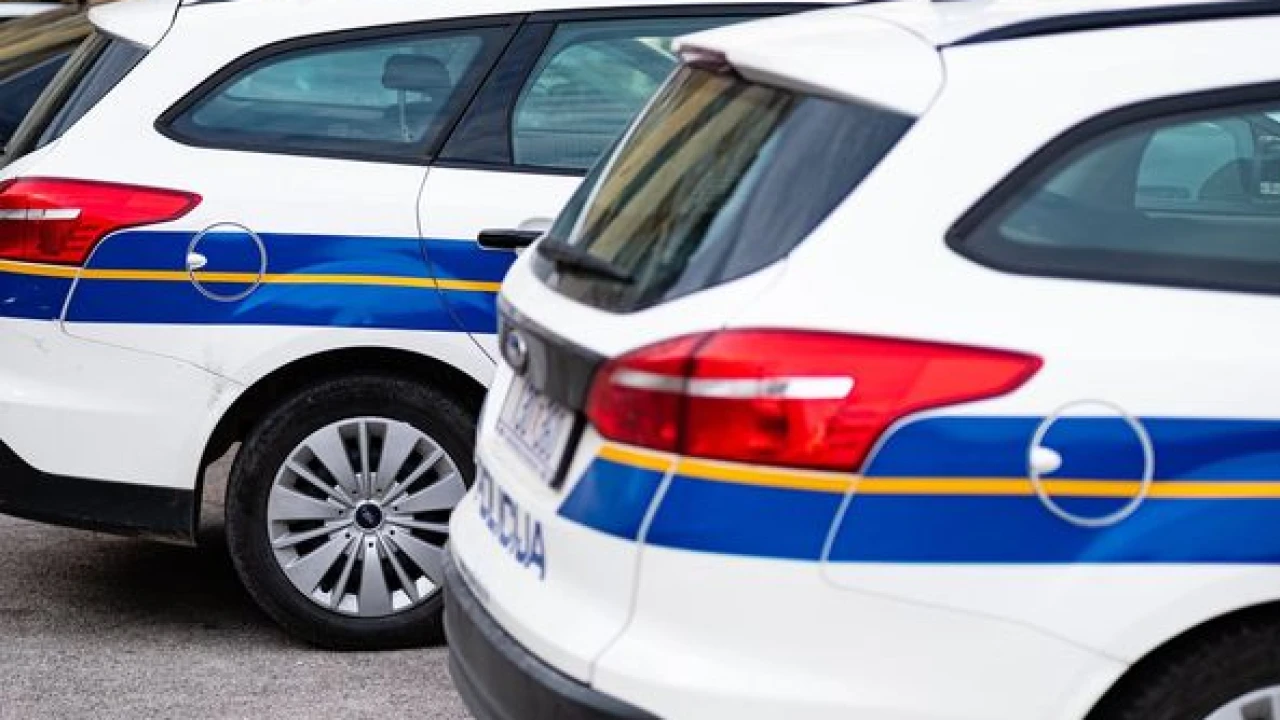 Razbijena mreža ilegalnog uvoza automobila: Jedan od kupaca i bivši nogometaš Šibenika