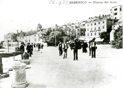 Šibenski leksikon: Priklada i viroza su iste, a za sve su krive gole noge