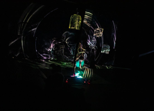 Večeras na bedemima Mihovila uvod u čaroliju koja se sljedeća tri dana događa u Kući umjetnosti Arsen!