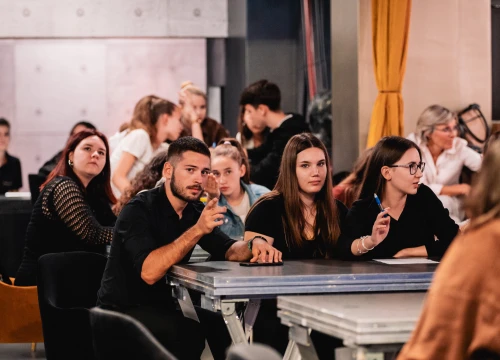 Fotografija 10 - Fenomenalan projekt: Više od 900 učenika na nultom kolu Nacionalne kviz lige koja se emitira iz Arsena