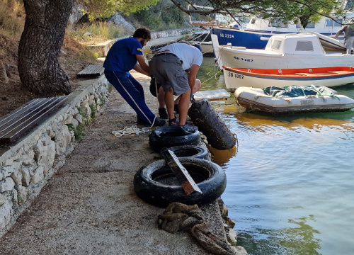 Održana akcija čišćenja podmorja u Zatonu u sklopu projekta Plavi Jadran