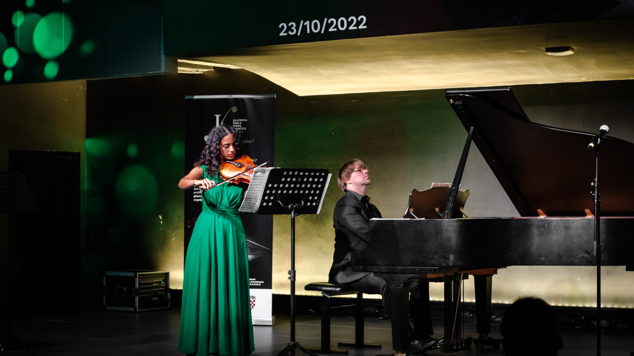 Tadesse i Guščić sinoć u Arsenu, klasični program se nastavlja danas uz Max Bruch Trio