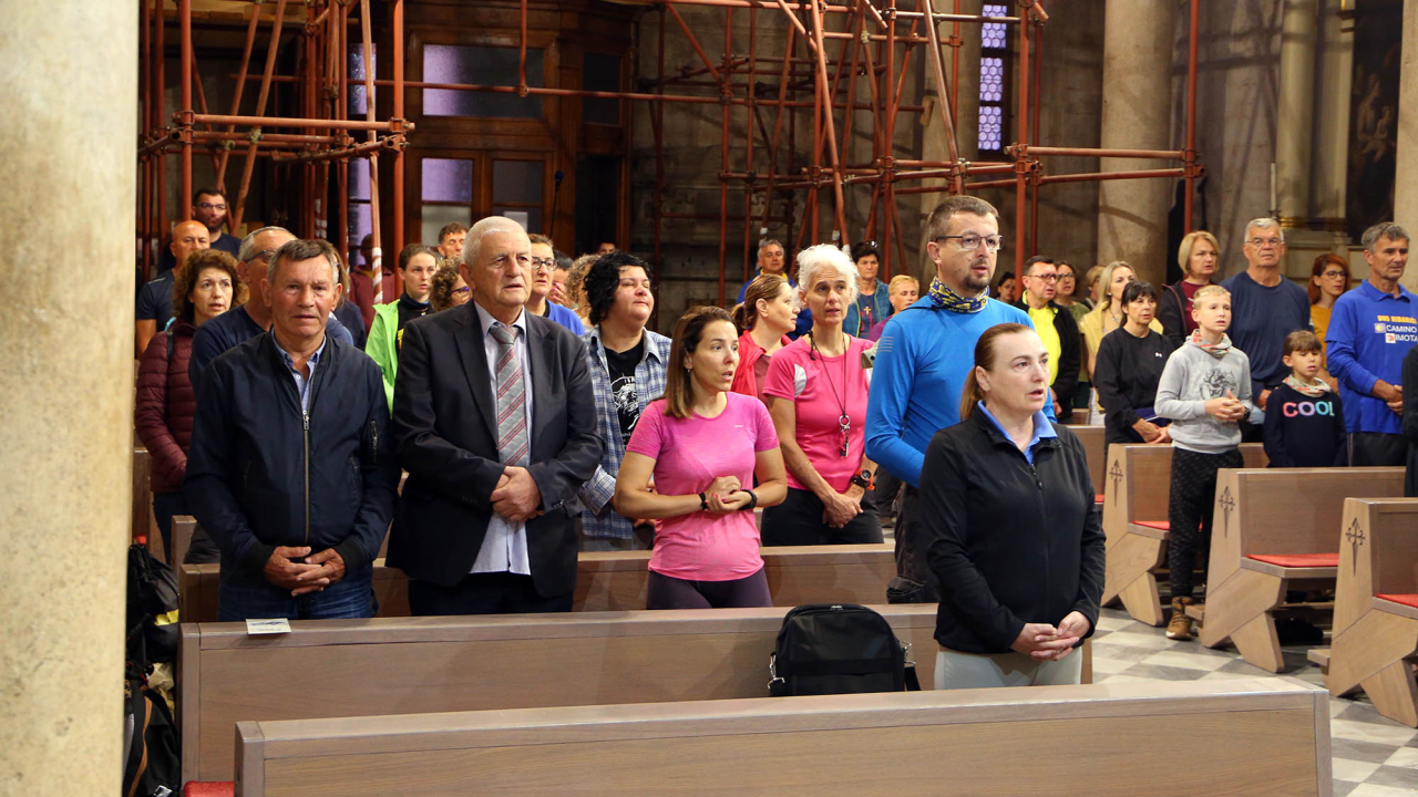 Biskup Rogić predvodio misno slavlje za sudionike 'Camino Šibenik tjedna'