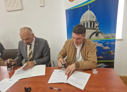 Fotografija 9 - Županija osigurala 1,2 milijuna kuna za razvoj infrastrukturnih projekata na području sedam jedinica lokalne samouprave