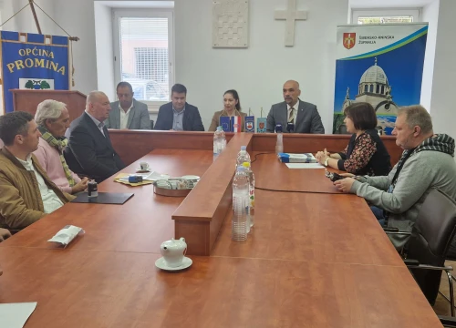 Fotografija 6 - Županija osigurala 1,2 milijuna kuna za razvoj infrastrukturnih projekata na području sedam jedinica lokalne samouprave