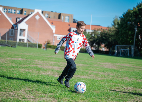 Najveći Intersport otvara u Šibeniku i časti odličnim popustima!