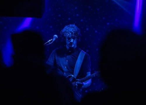 Fotografija 7 - Jonathan rasprodao Azimut, pogledajte kako je bilo na energičnoj svirci riječkih rockera